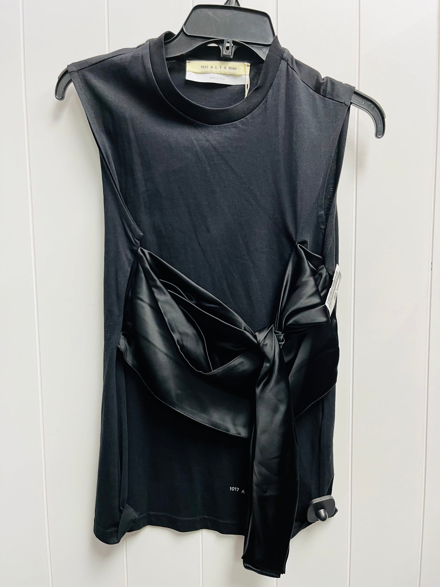 Blouse Sleeveless By alyx In Black, Size: M