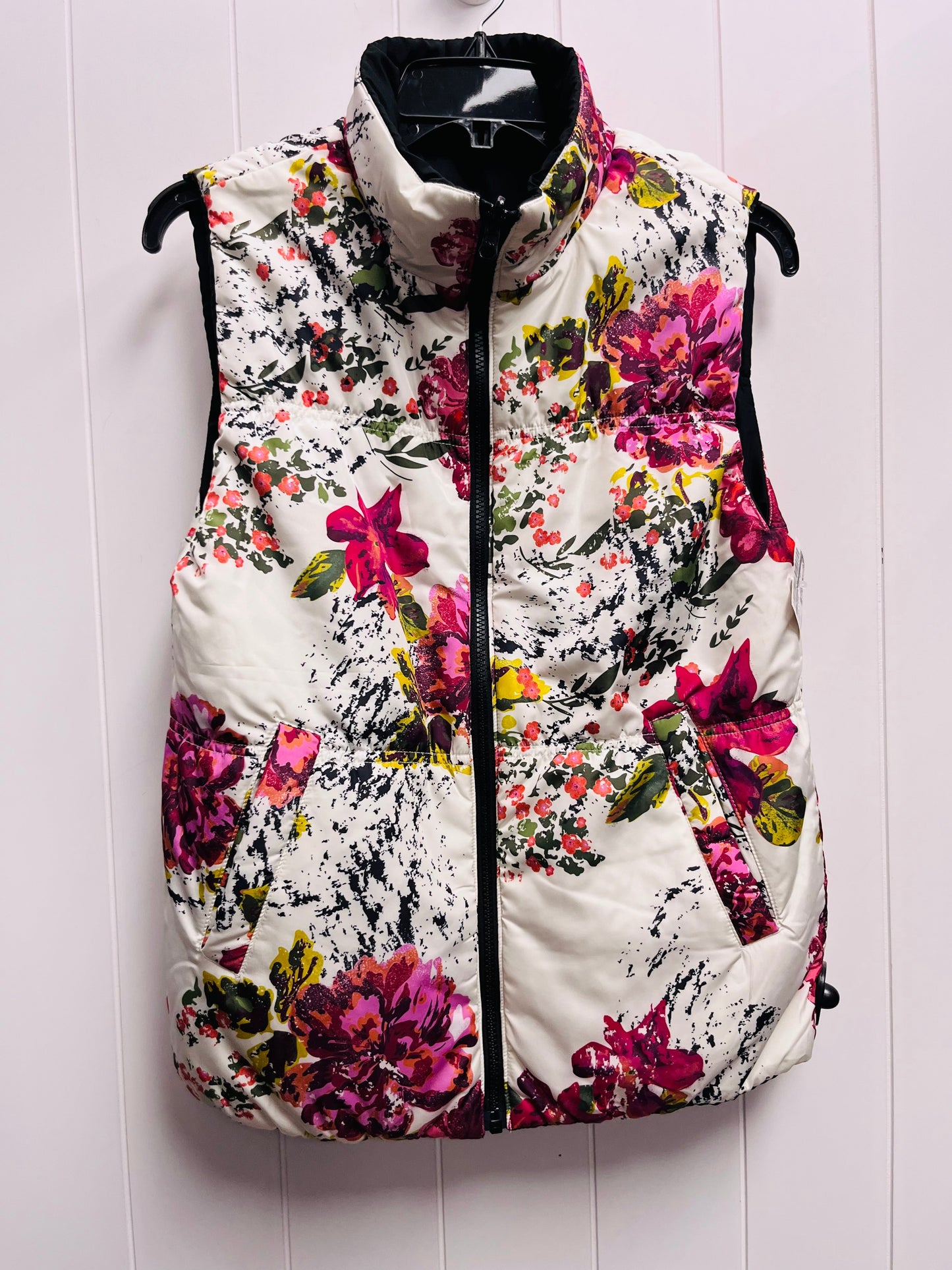 Vest Puffer & Quilted By Cmc In Black & Pink, Size: S