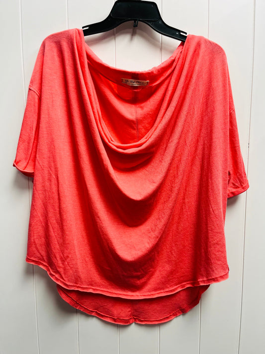 Top Short Sleeve By Free People In Coral, Size: Xl