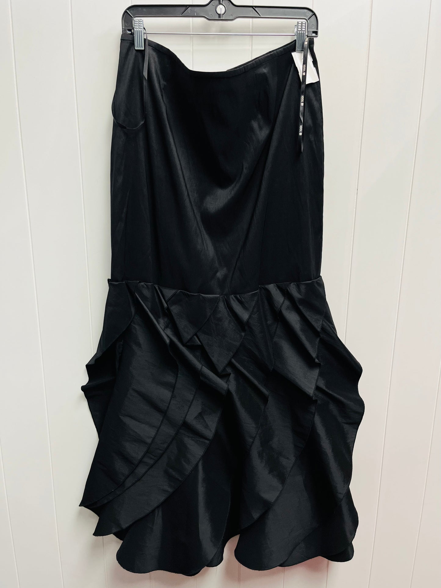 Skirt Maxi By TADASHI In Black, Size: 16