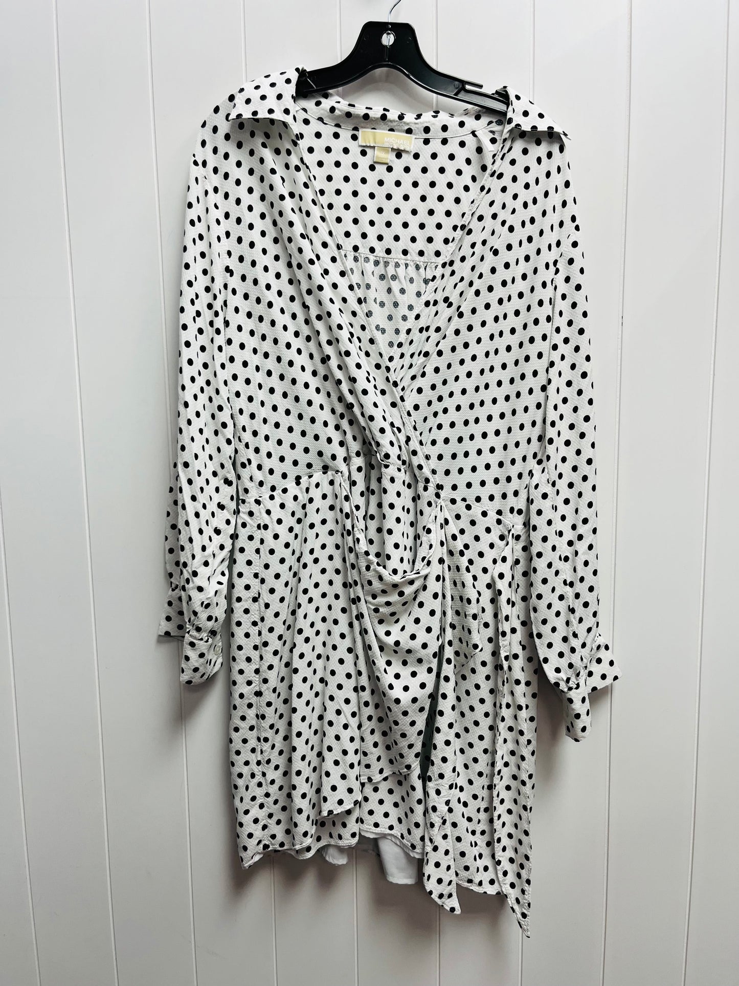 Dress Casual Short By Michael By Michael Kors In Black & White, Size: 1x