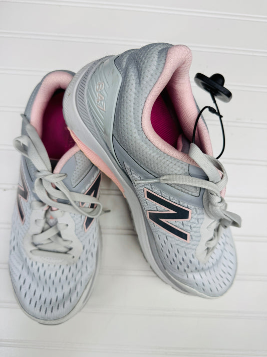 Shoes Athletic By New Balance In Grey & Pink, Size: 10