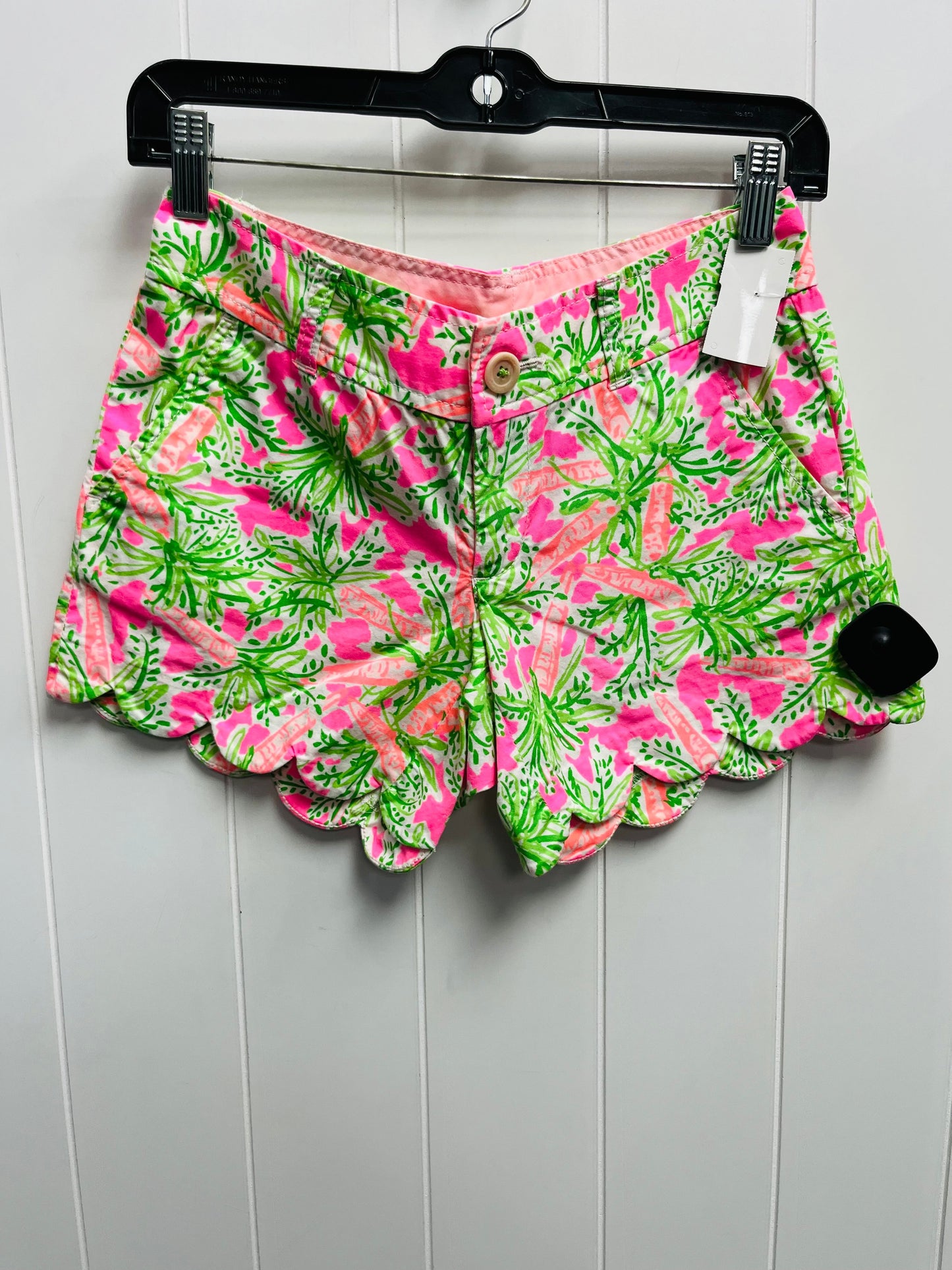 Shorts Designer By Lilly Pulitzer In Green & Pink, Size: Xxs