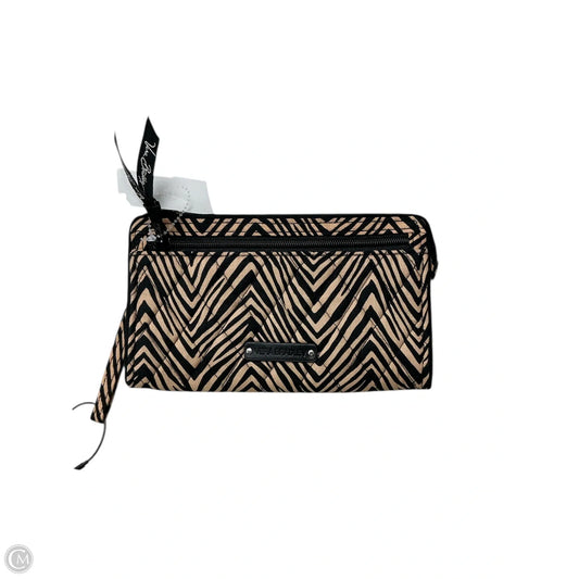 Wristlet By Vera Bradley, Size: Medium