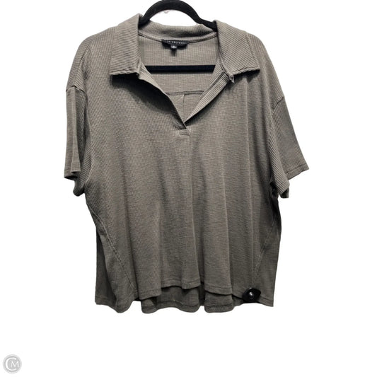 Top Short Sleeve By Jane And Delancey In Grey, Size: Xl