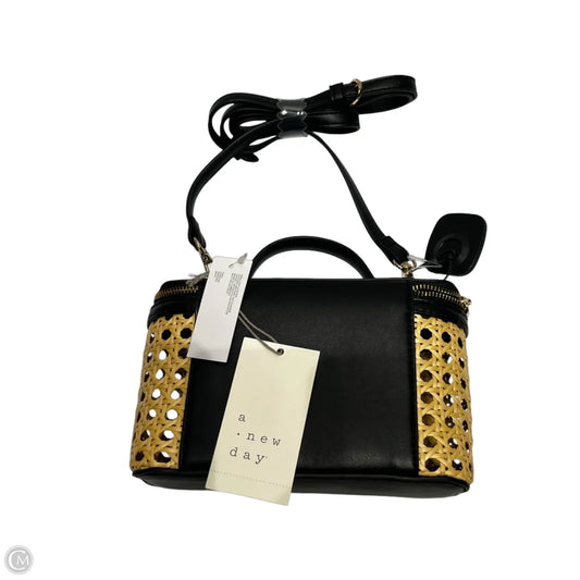 Crossbody By A New Day, Size: Small