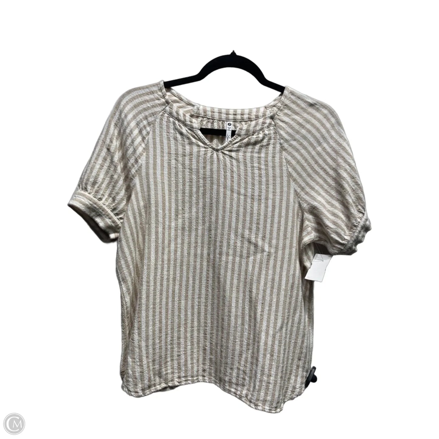 Top Short Sleeve By Leo And Nicole In Tan & White, Size: S