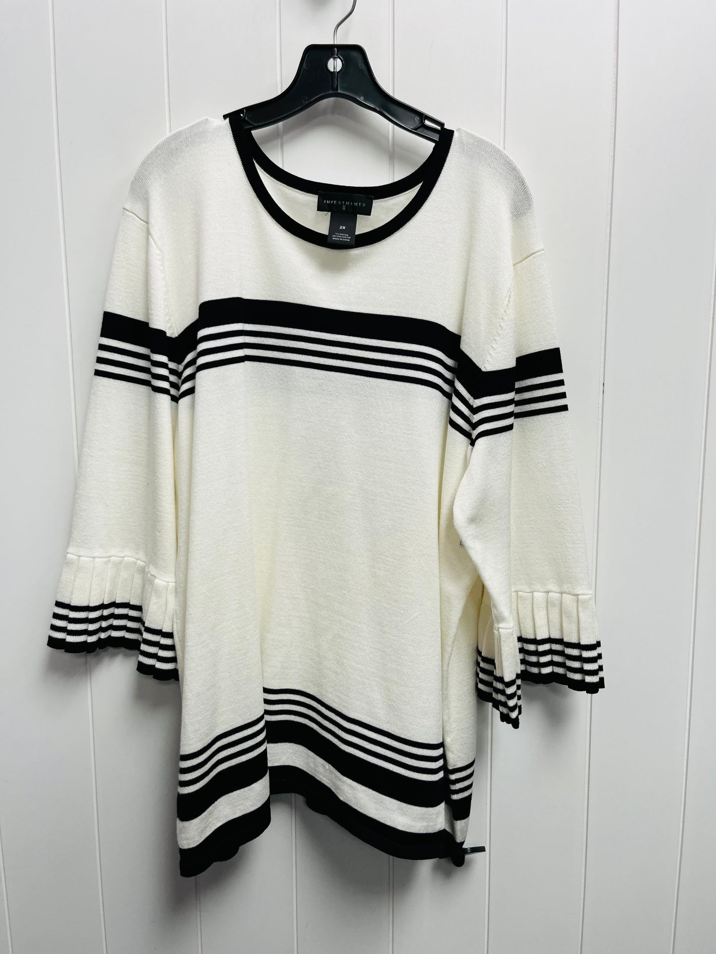 Sweater By Investments In Black & White, Size: 2x