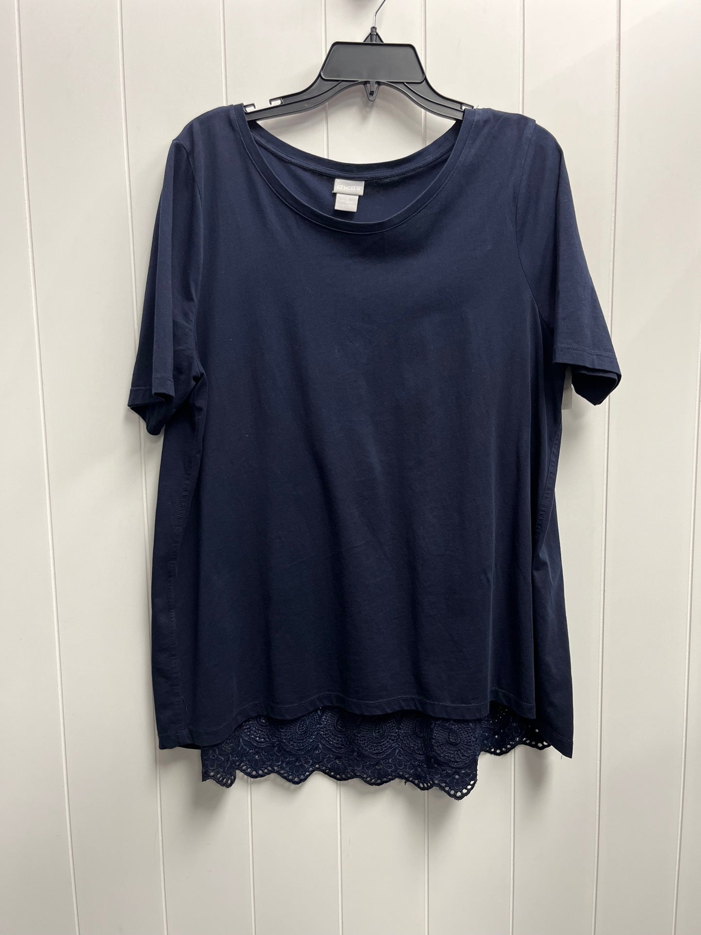 Top Short Sleeve By Chicos In Navy, Size: Xl