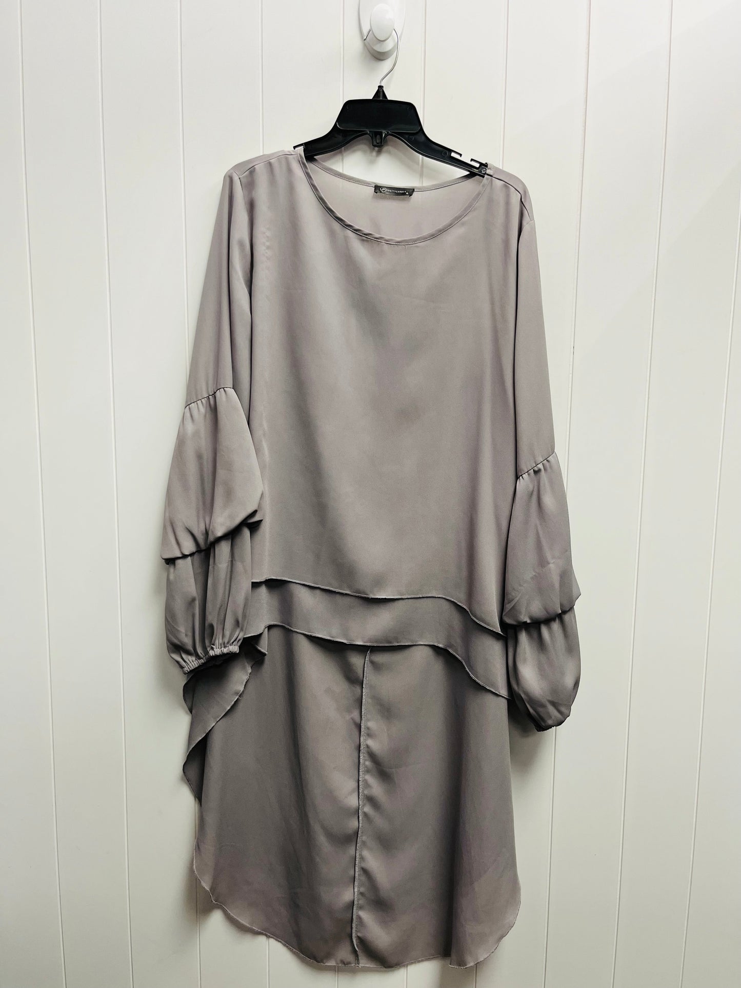 Tunic Long Sleeve By pretty garden - In Grey, Size: Xl