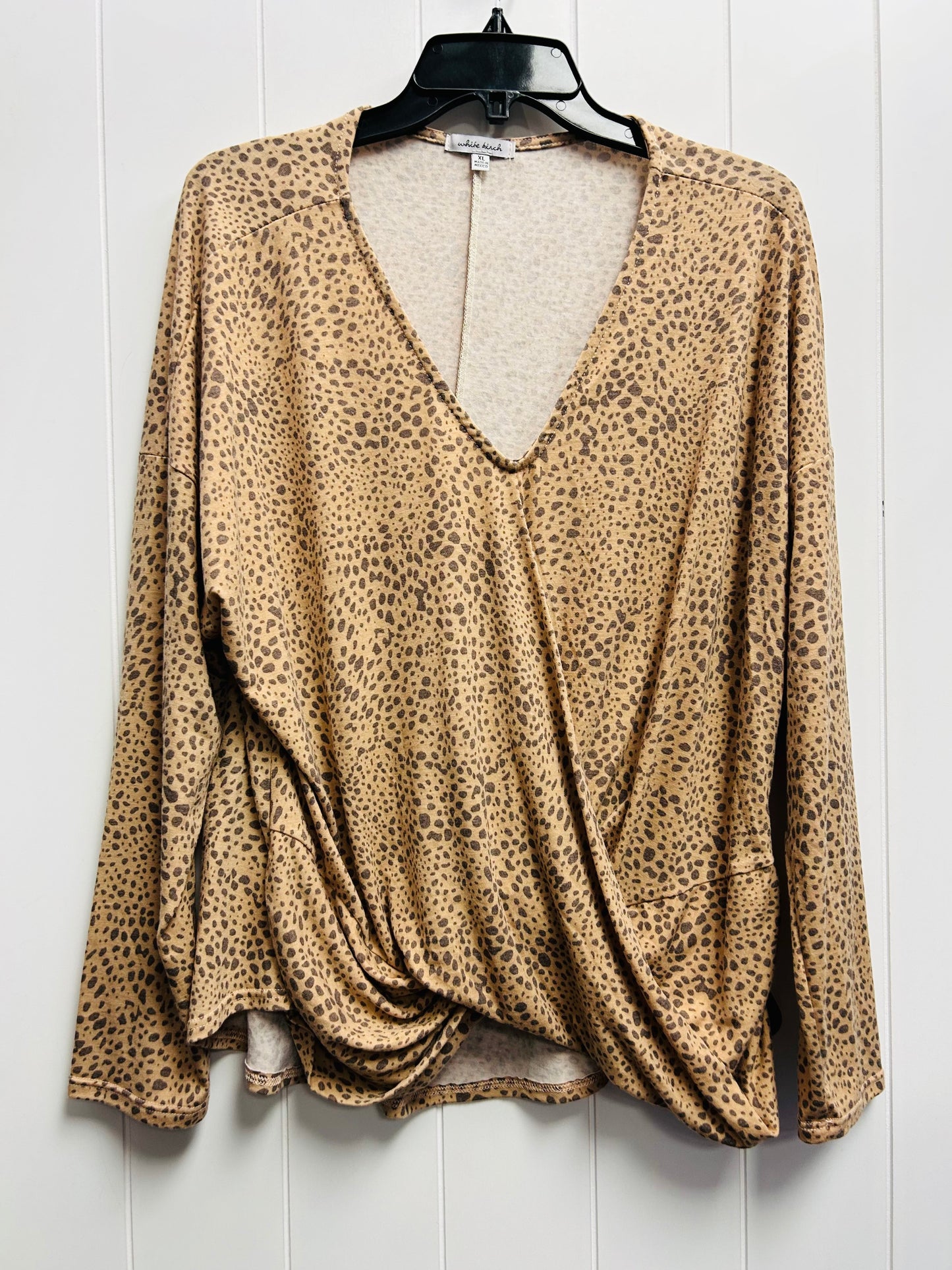 Top Long Sleeve By White Birch In Tan, Size: Xl