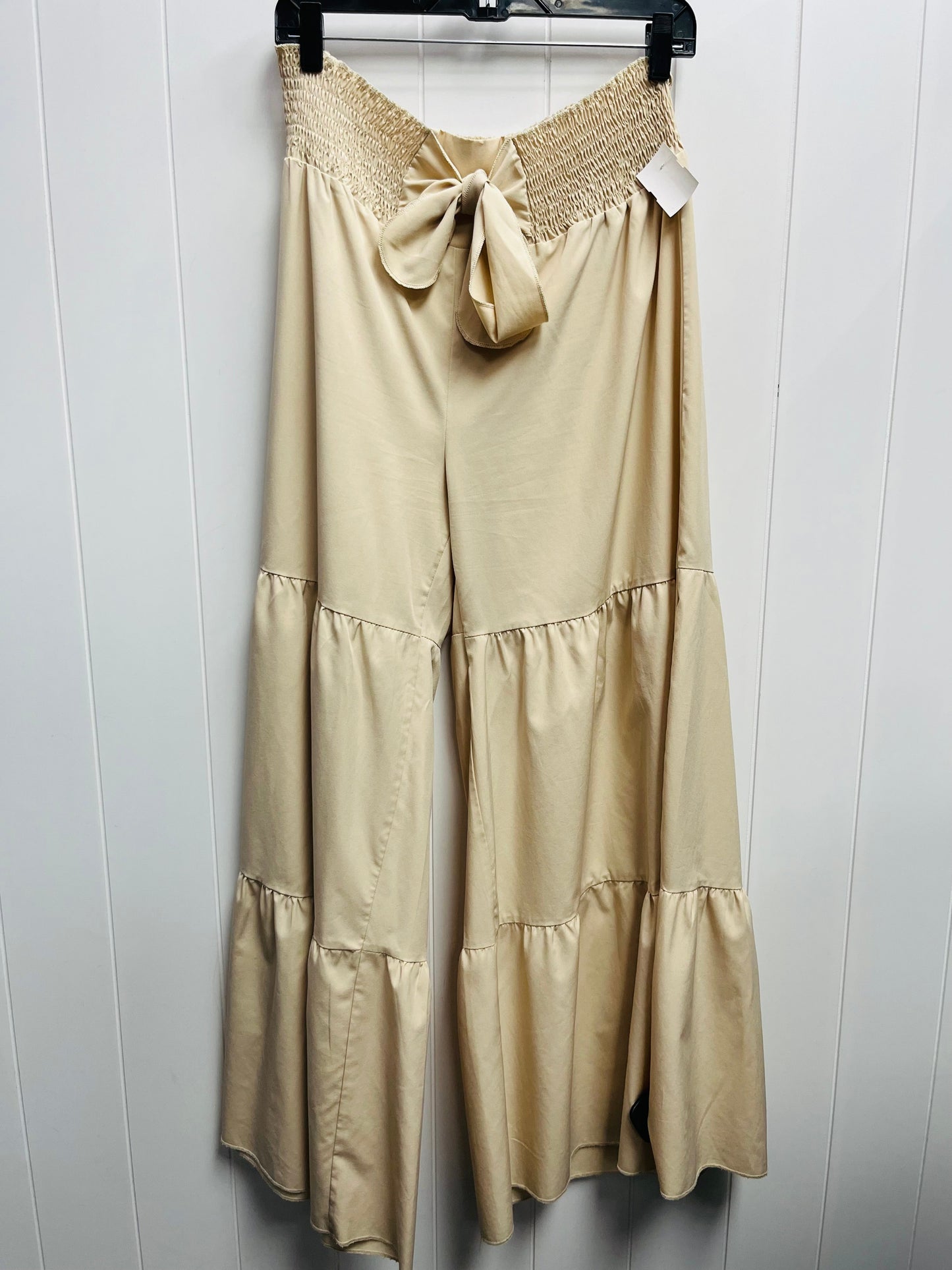 Pants Wide Leg By Clothes Mentor In Cream, Size: Xl