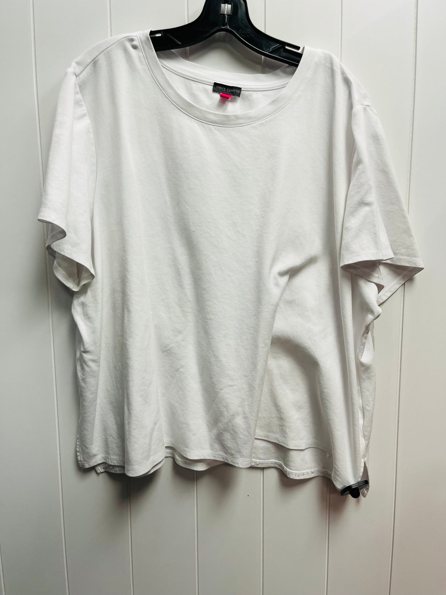 Top Short Sleeve By Vince Camuto In White, Size: 3x