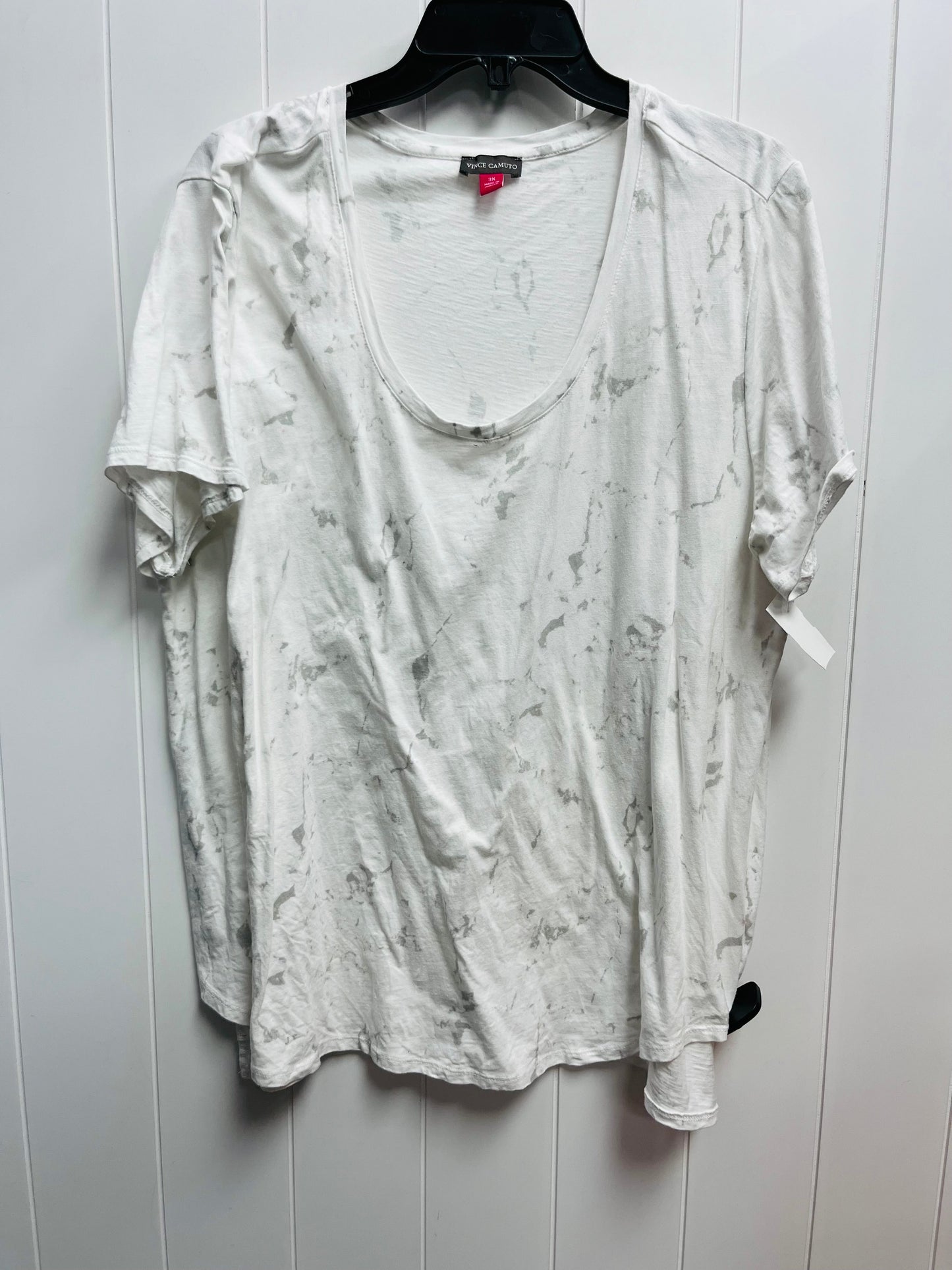 Top Short Sleeve Basic By Vince Camuto In Grey & White, Size: 3x