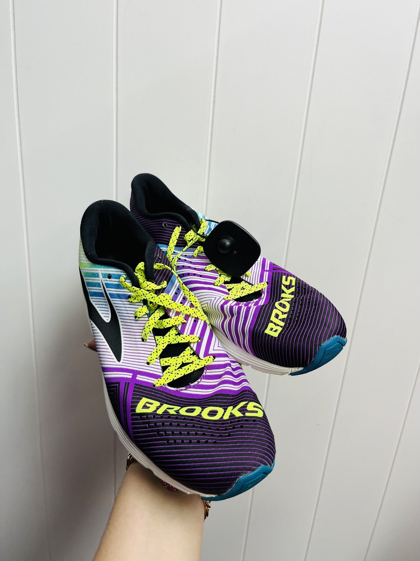 Shoes Athletic By Brooks  Size: 10