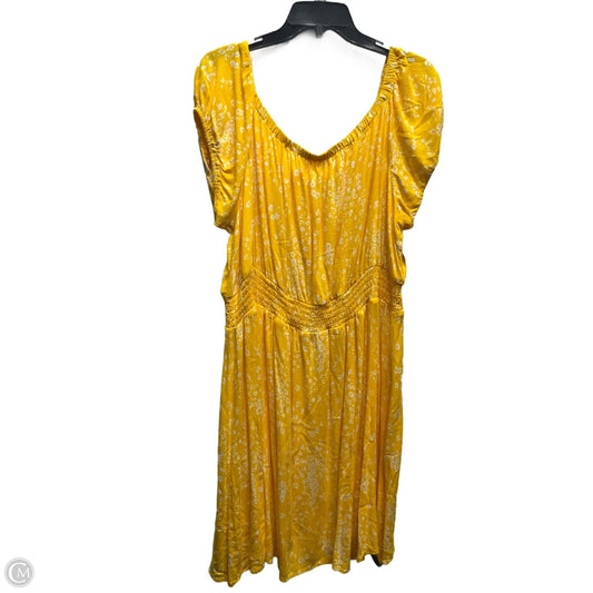Dress Casual Short By Torrid In Yellow, Size: 3x