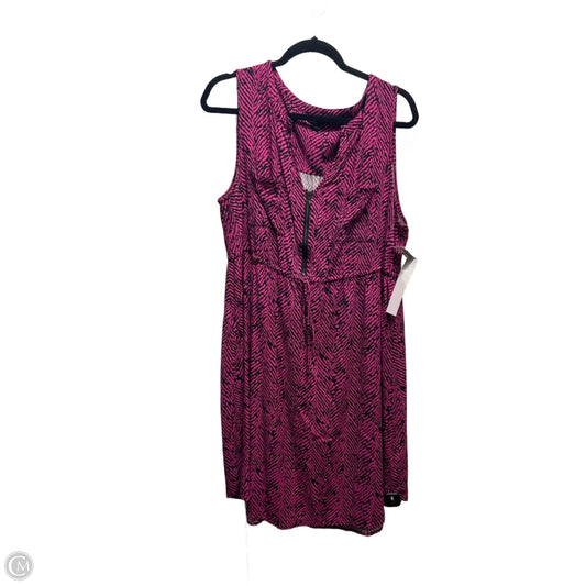 Dress Casual Short By Torrid In Black & Pink, Size: 1x