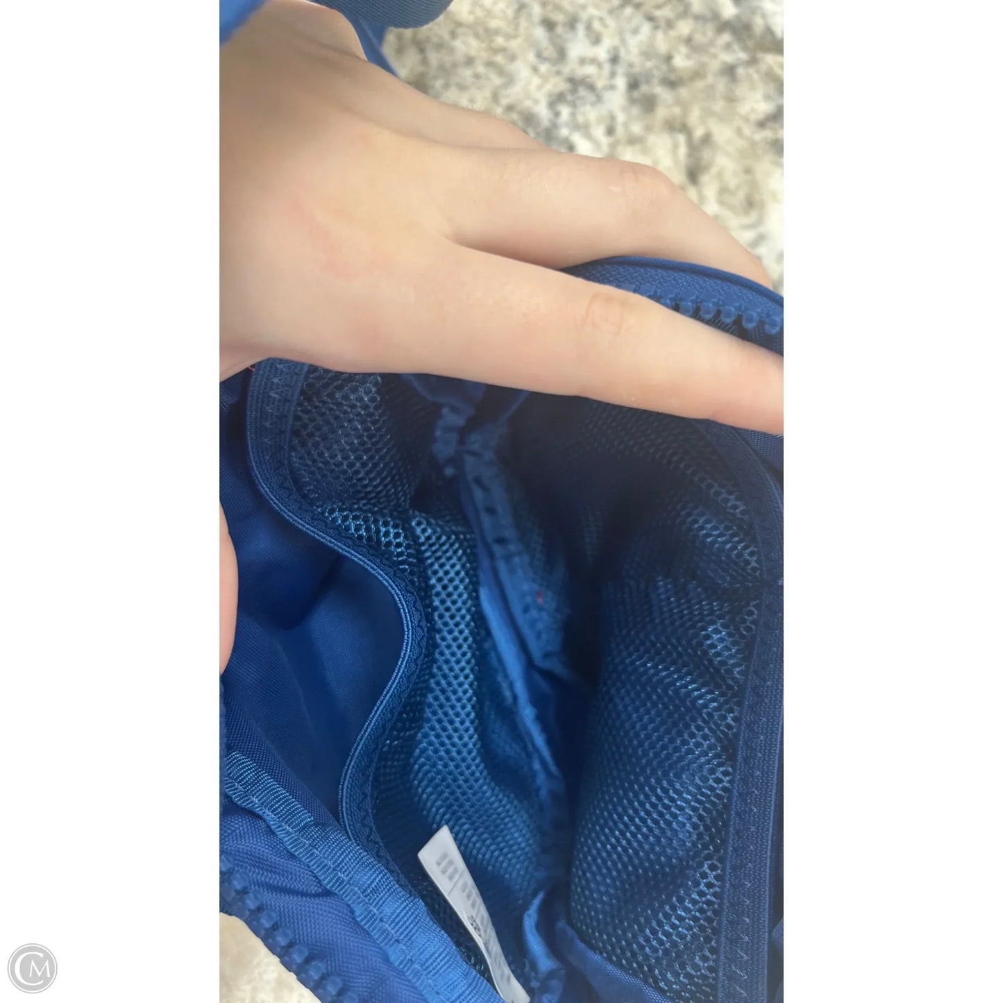 Belt Bag By Nike Apparel, Size: Small