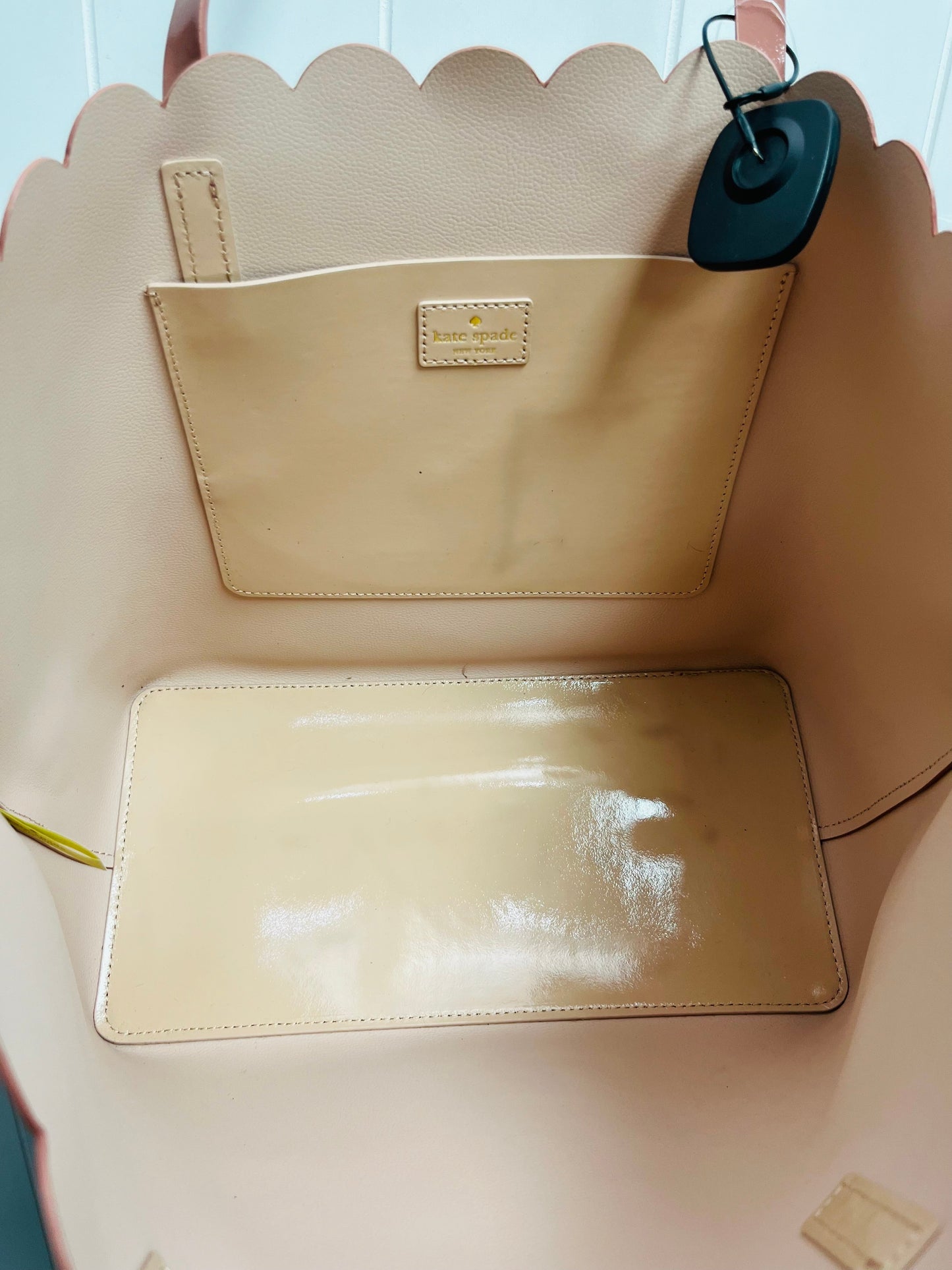 Handbag Designer By Kate Spade  Size: Large