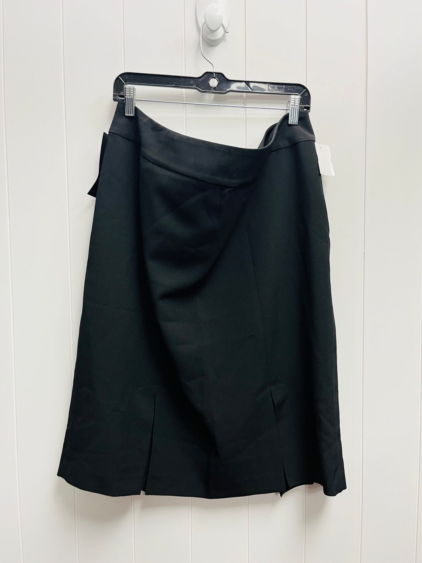 Black Skirt Mini & Short Evan-picone, Size 18