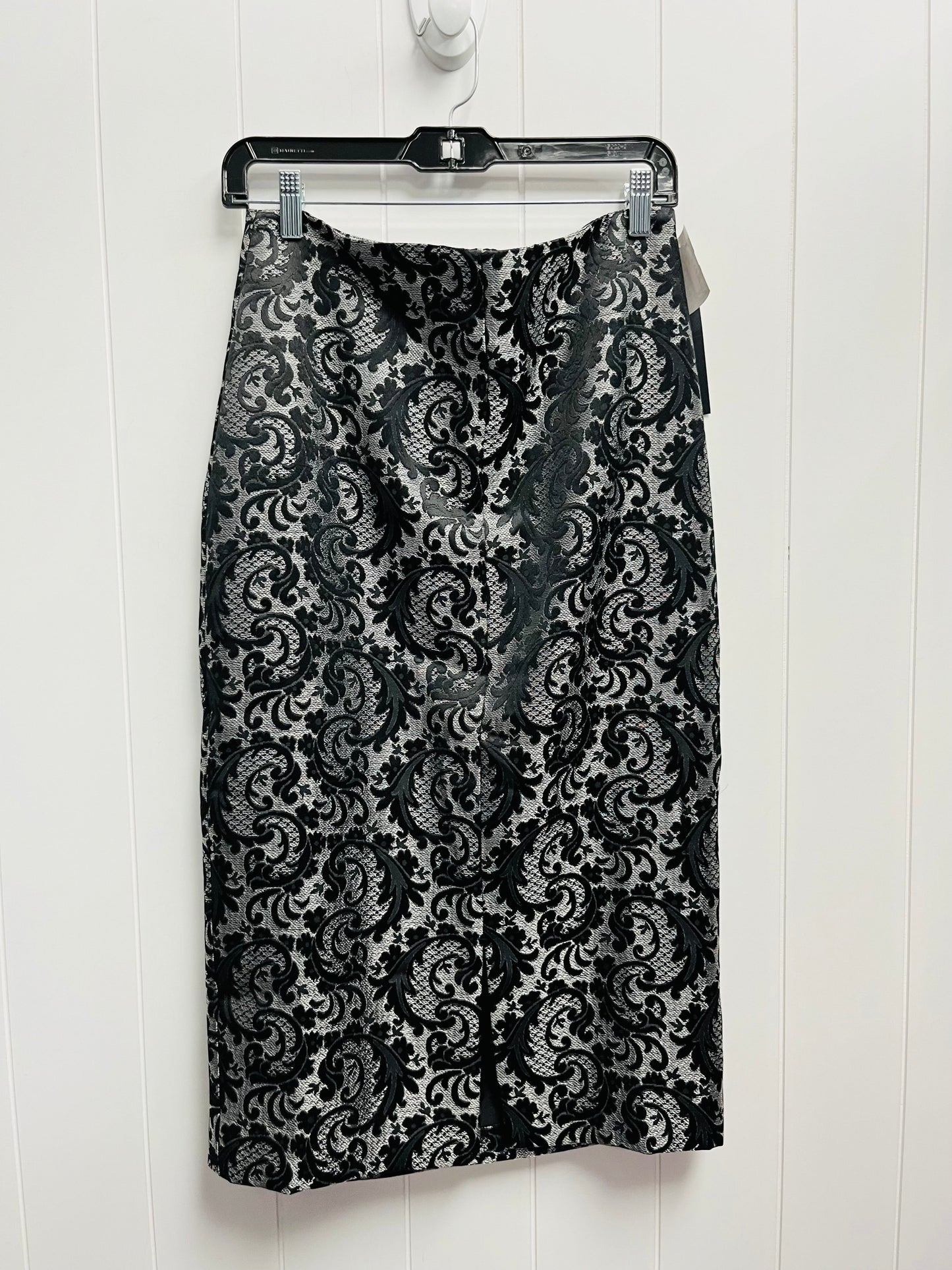 Skirt Maxi By Worthington In Black & Silver, Size: 8