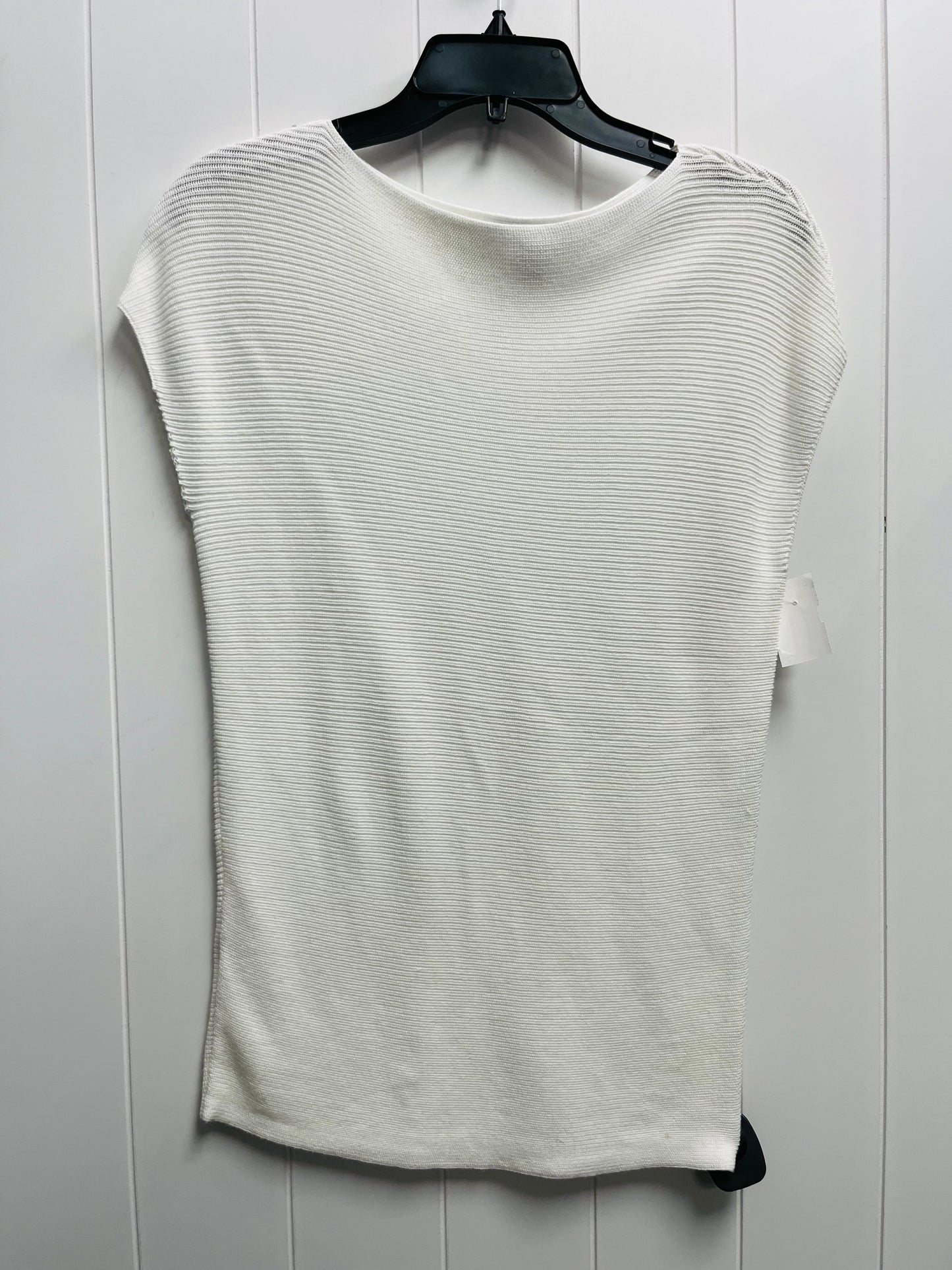 Top Short Sleeve By Tommy Bahama In White, Size: Xxs