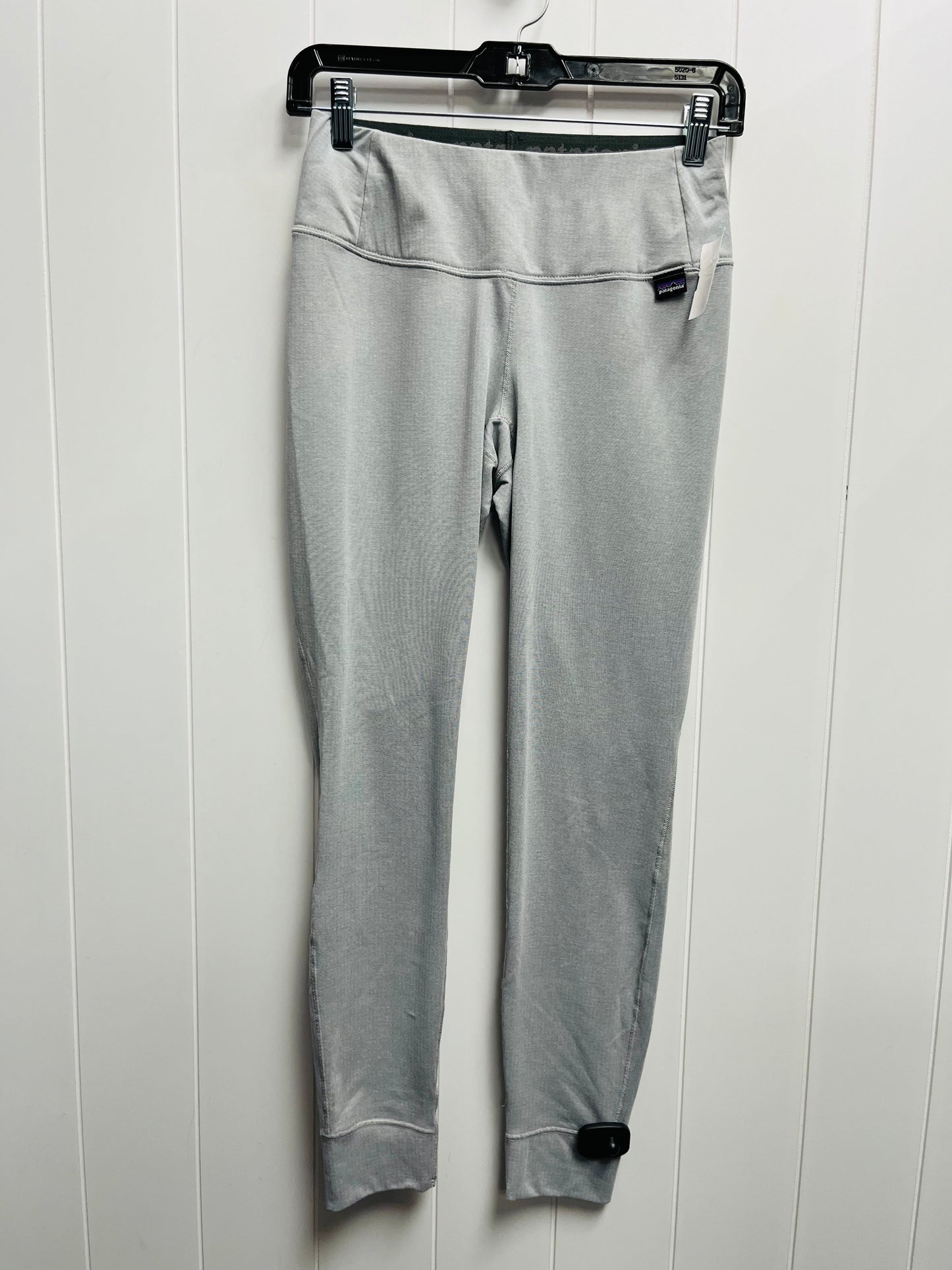 Athletic Leggings By Patagonia In Grey, Size: Xs