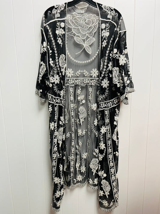 Kimono By Eyeshadow In Black & White, Size: Xl