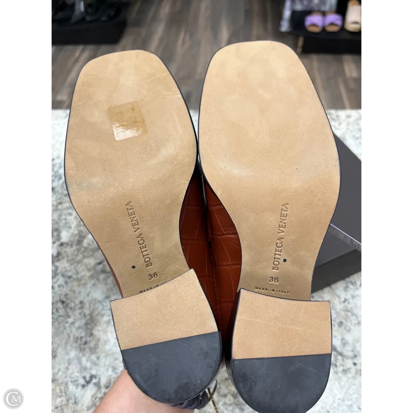 Shoes Luxury Designer By Bottega Veneta In Brown, Size: 6