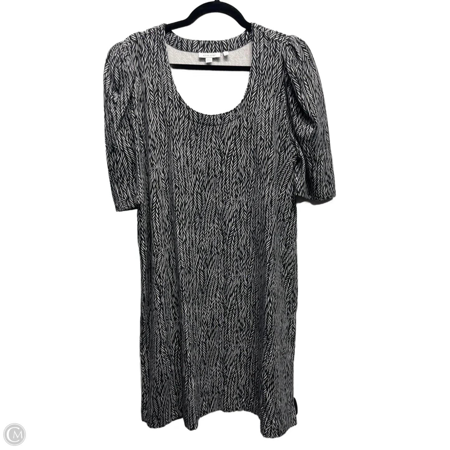 Dress Casual Short By Chicos In Black & White, Size: L