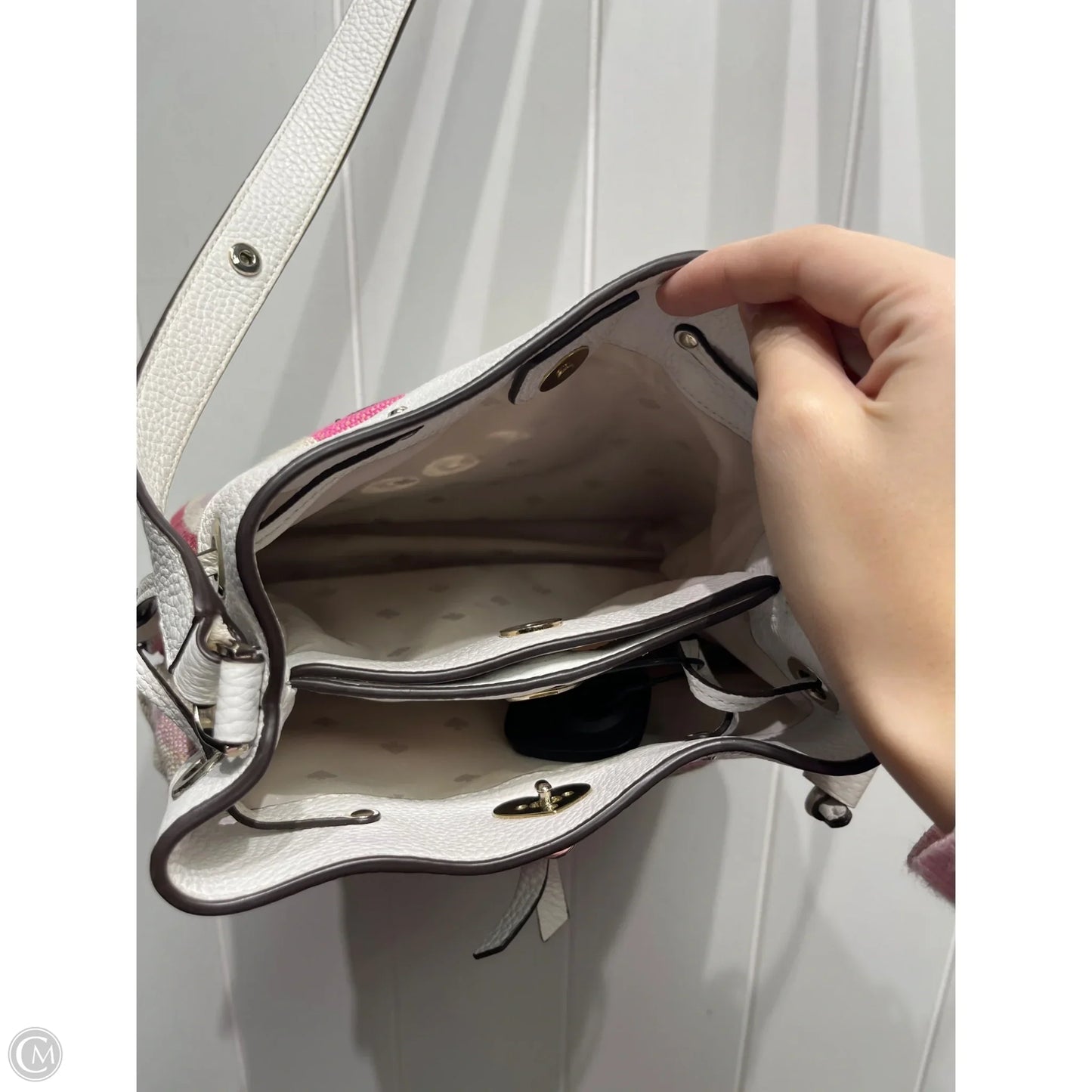 Crossbody Designer By Kate Spade, Size: Medium