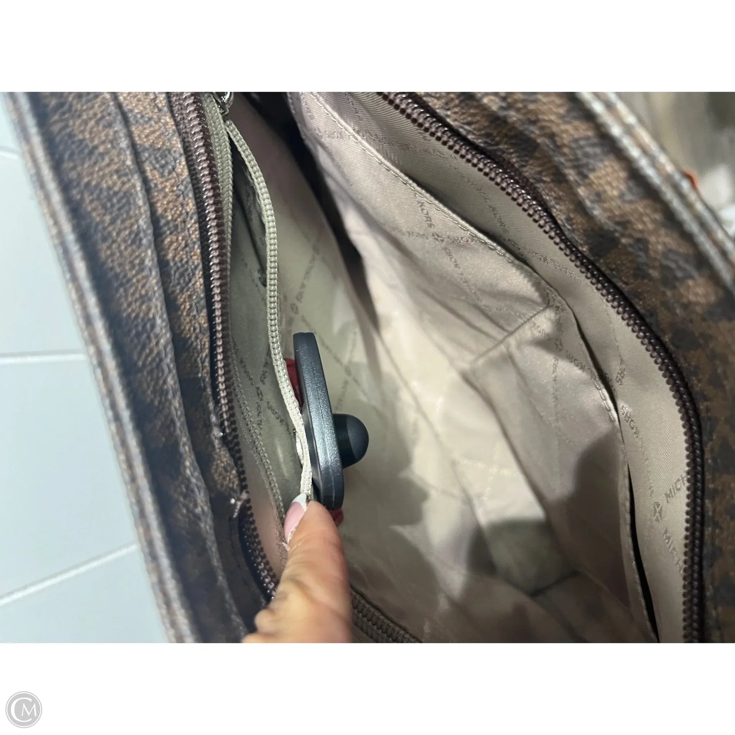 Crossbody Designer By Michael Kors, Size: Medium