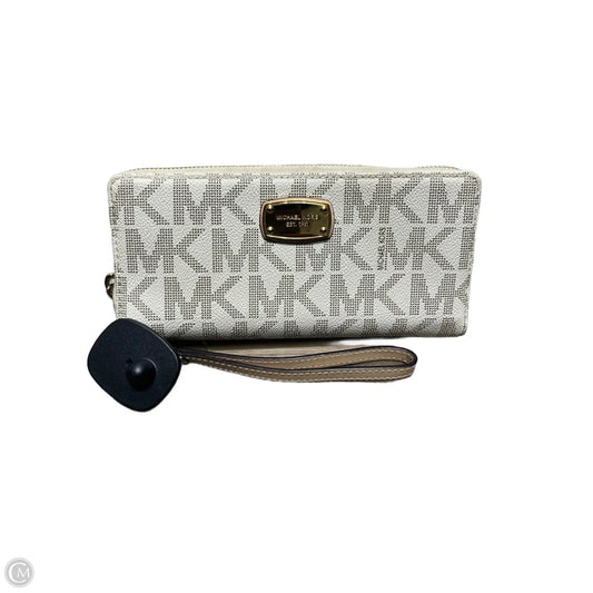Wristlet Designer By Michael Kors, Size: Large