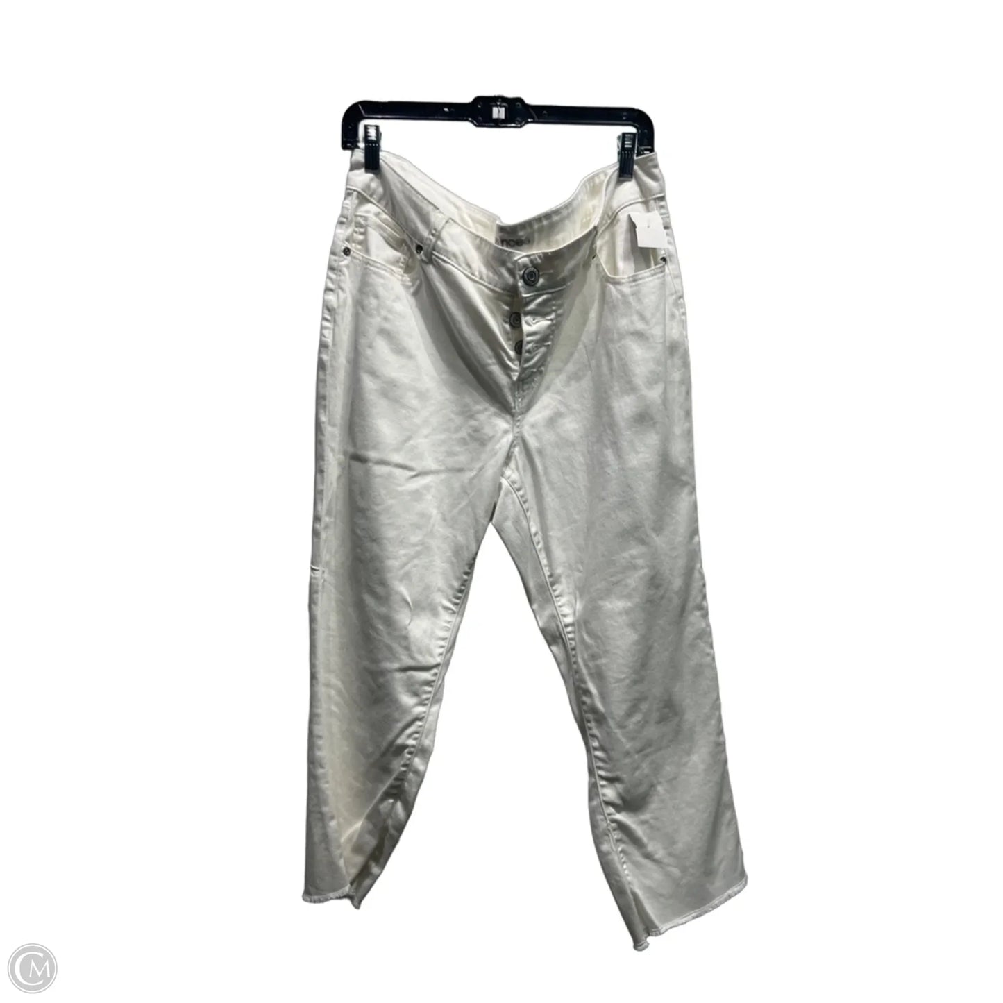 Pants Cropped By Maurices In White Denim, Size: 16