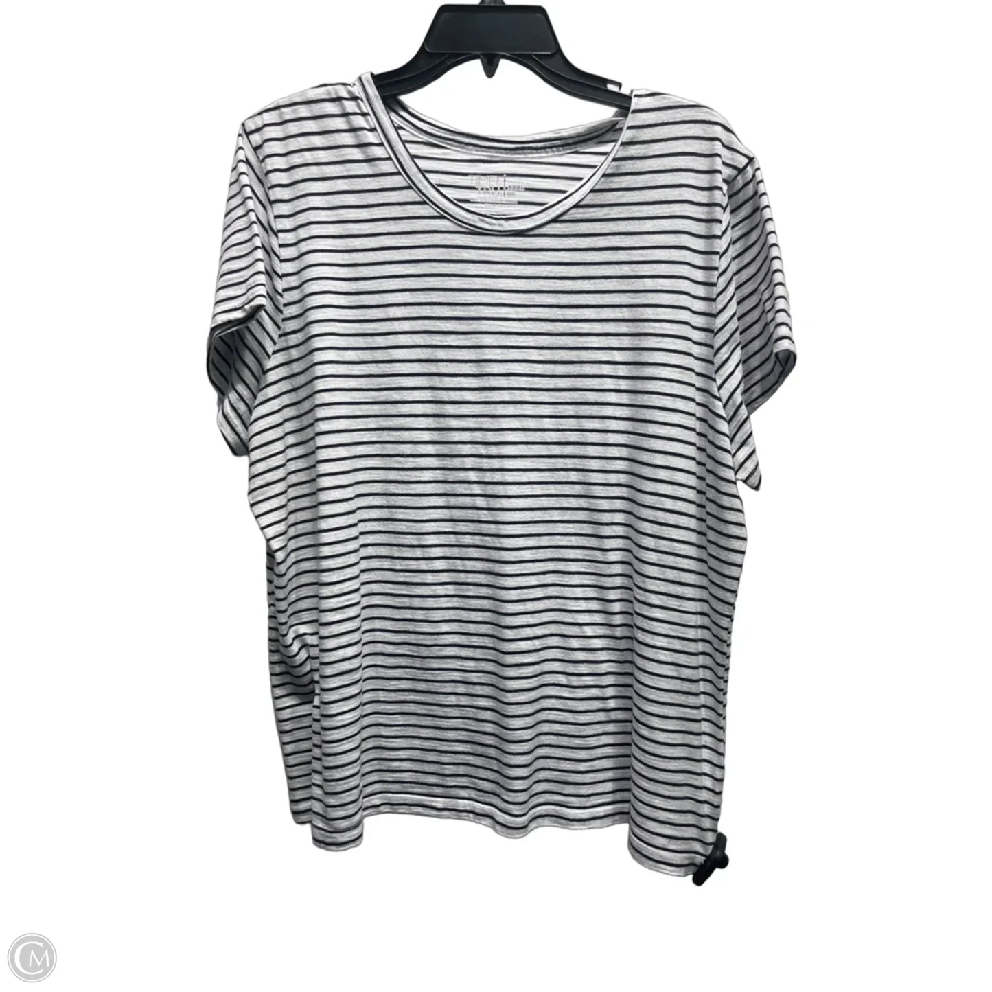 Top Short Sleeve Basic By Time And Tru In Black & White, Size: 22