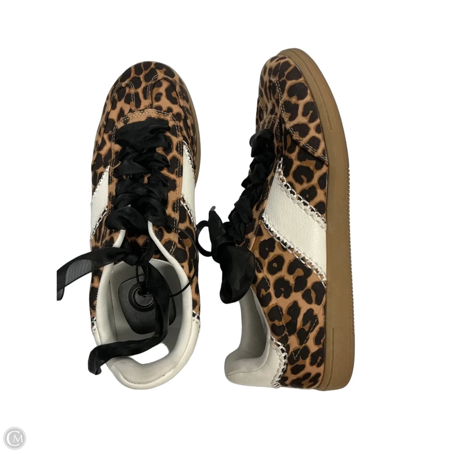 Shoes Sneakers By Universal Thread In Animal Print, Size: 9