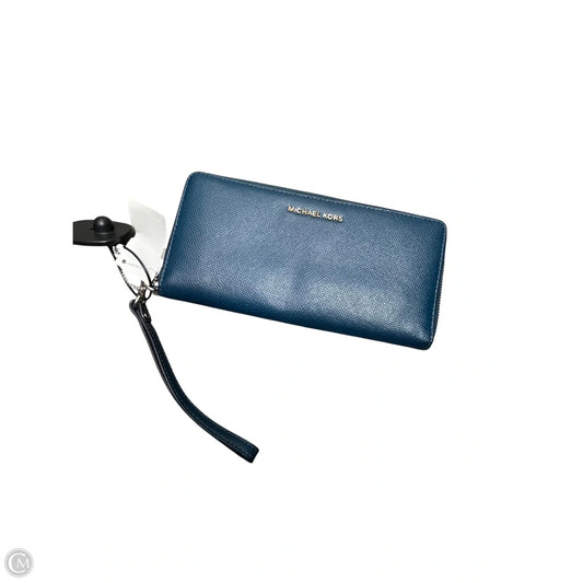 Wristlet Designer By Michael Kors, Size: Medium