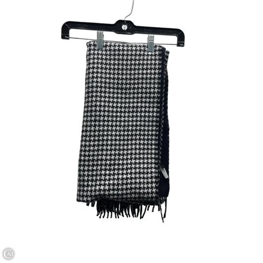 Scarf Winter By Talbots In Black & White