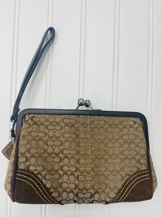 Wristlet Designer By Coach  Size: Medium