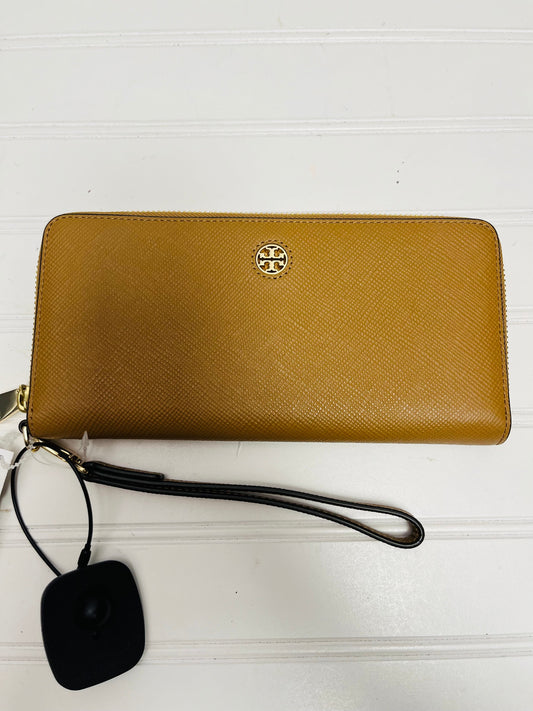 Wallet Designer By Tory Burch, Size: Large