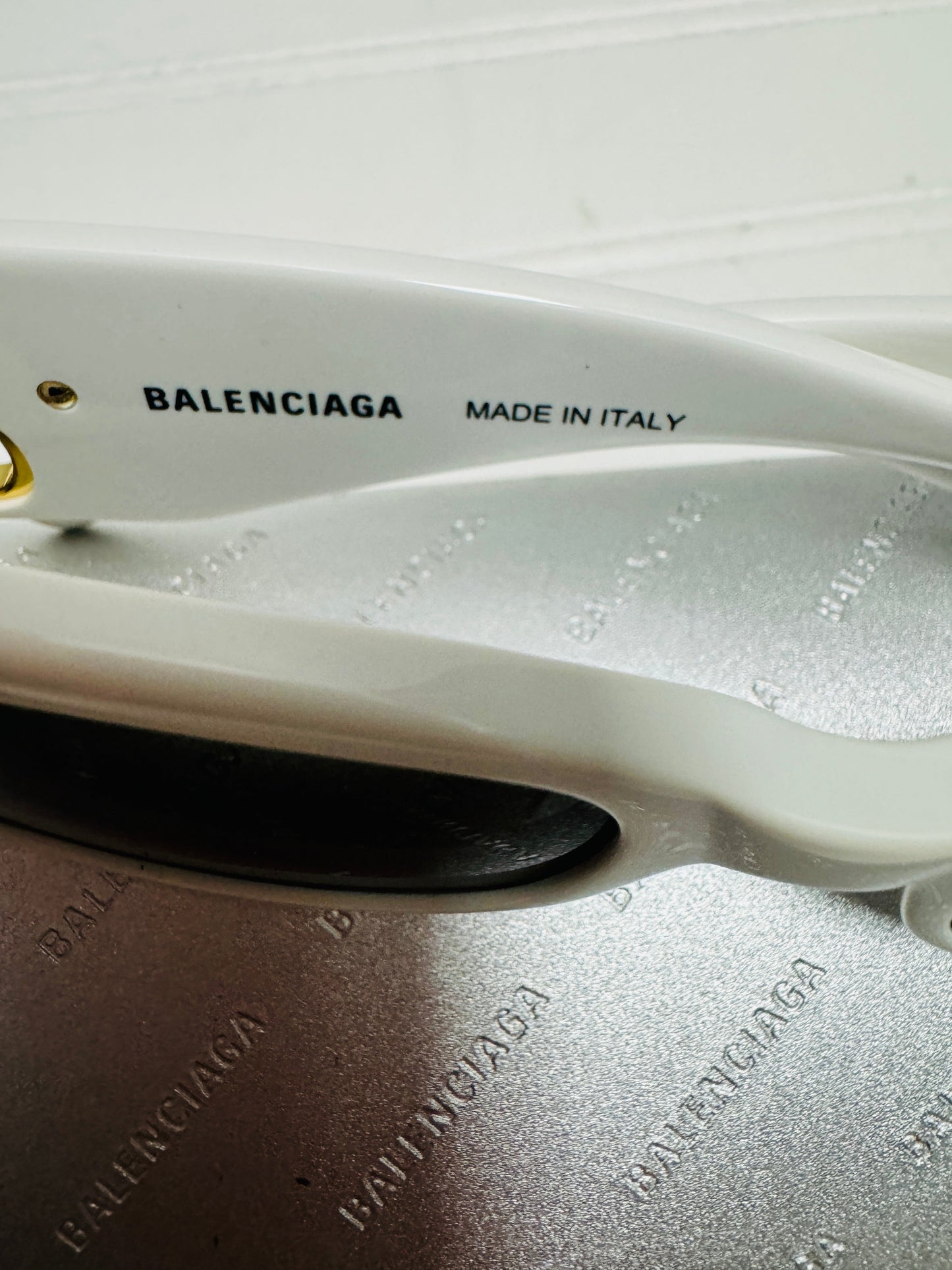 Sunglasses Luxury Designer By Balenciaga