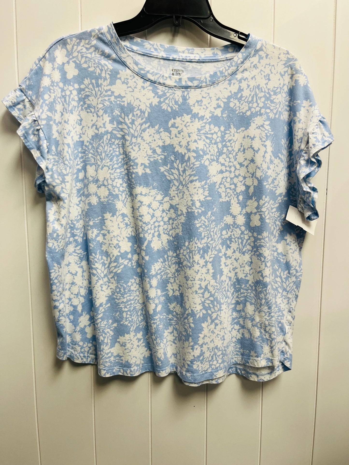 Top Short Sleeve By Crown And Ivy In Blue, Size: Xl