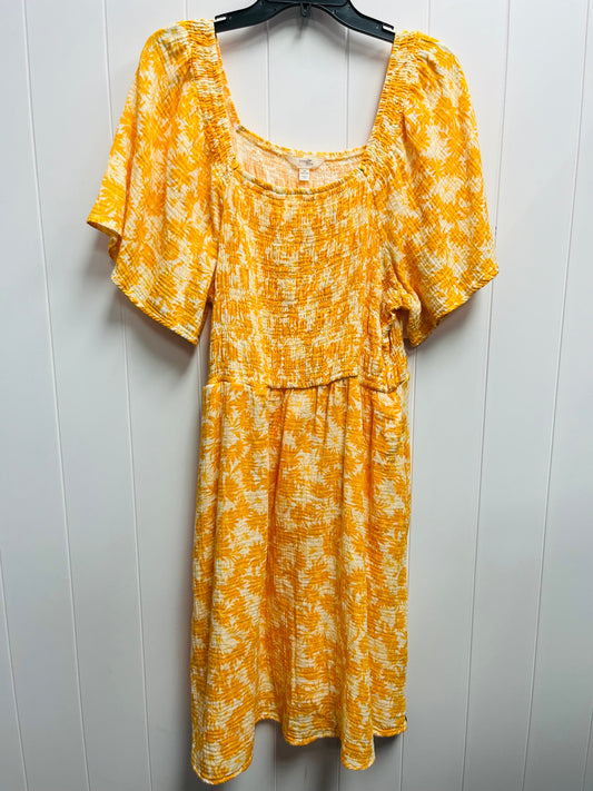 Dress Casual Short By Terra & Sky In Yellow, Size: 1x