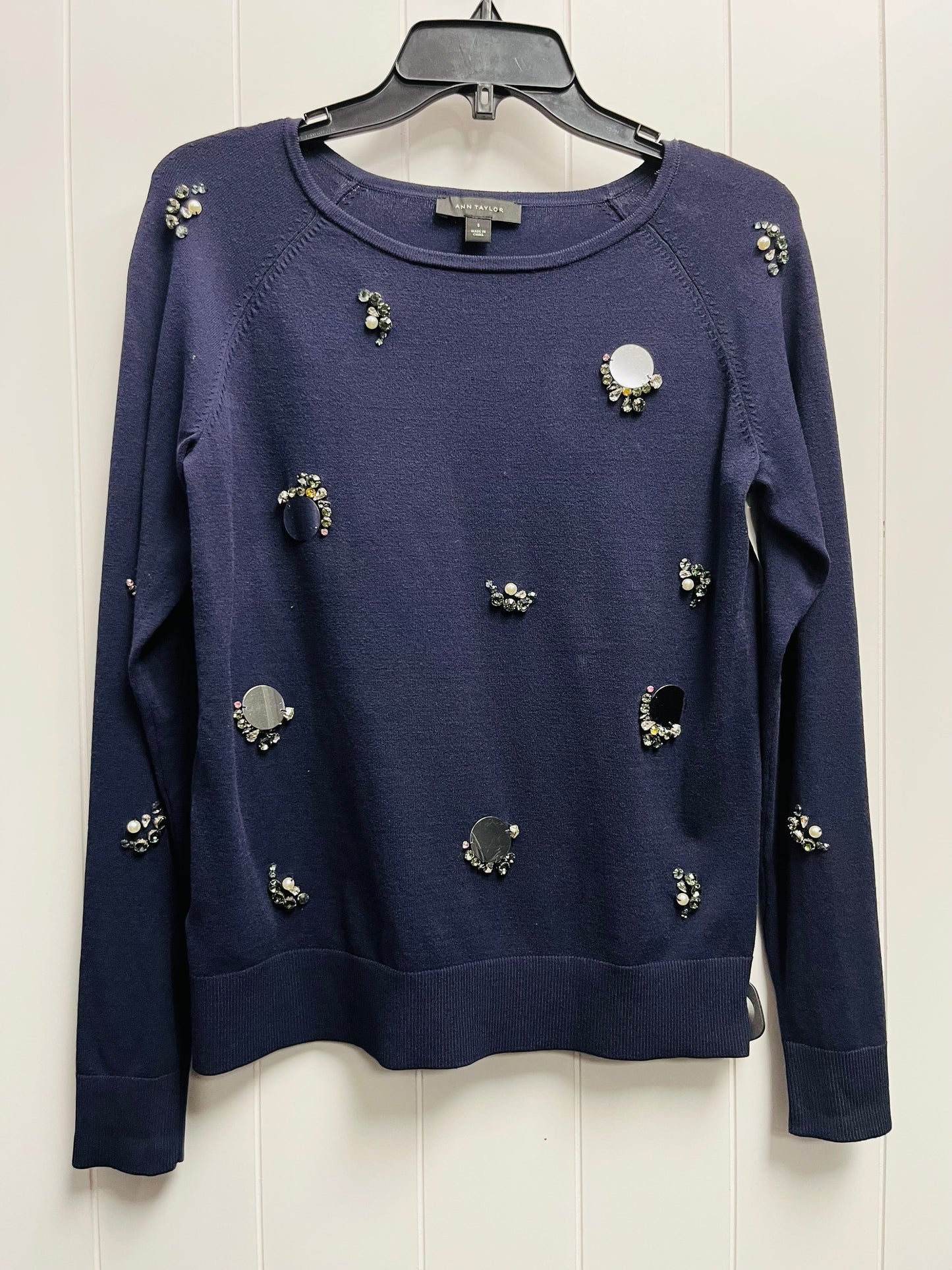 Top Long Sleeve By Ann Taylor In Navy, Size: S