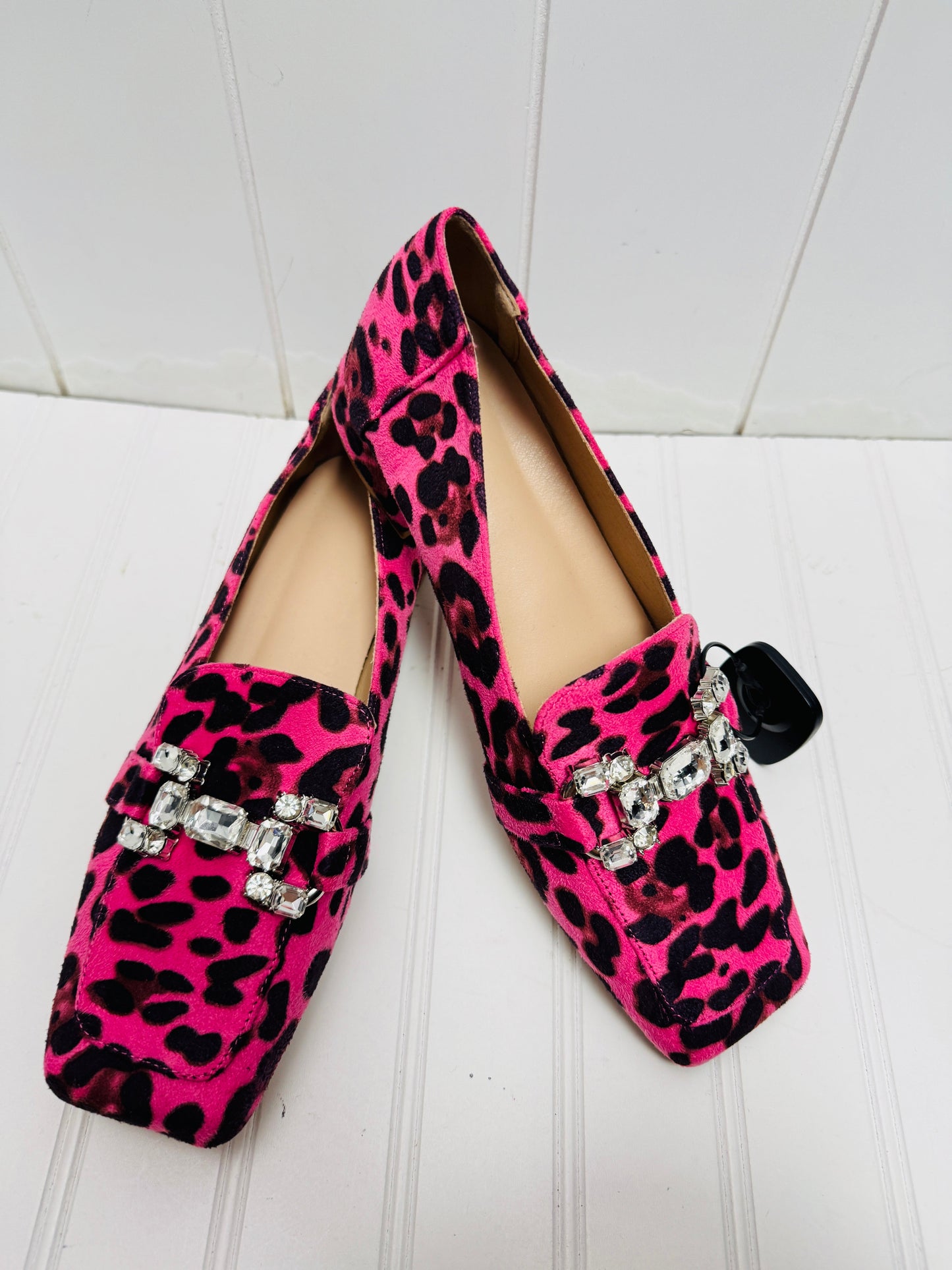 Shoes Flats By Clothes Mentor In Pink, Size: 9