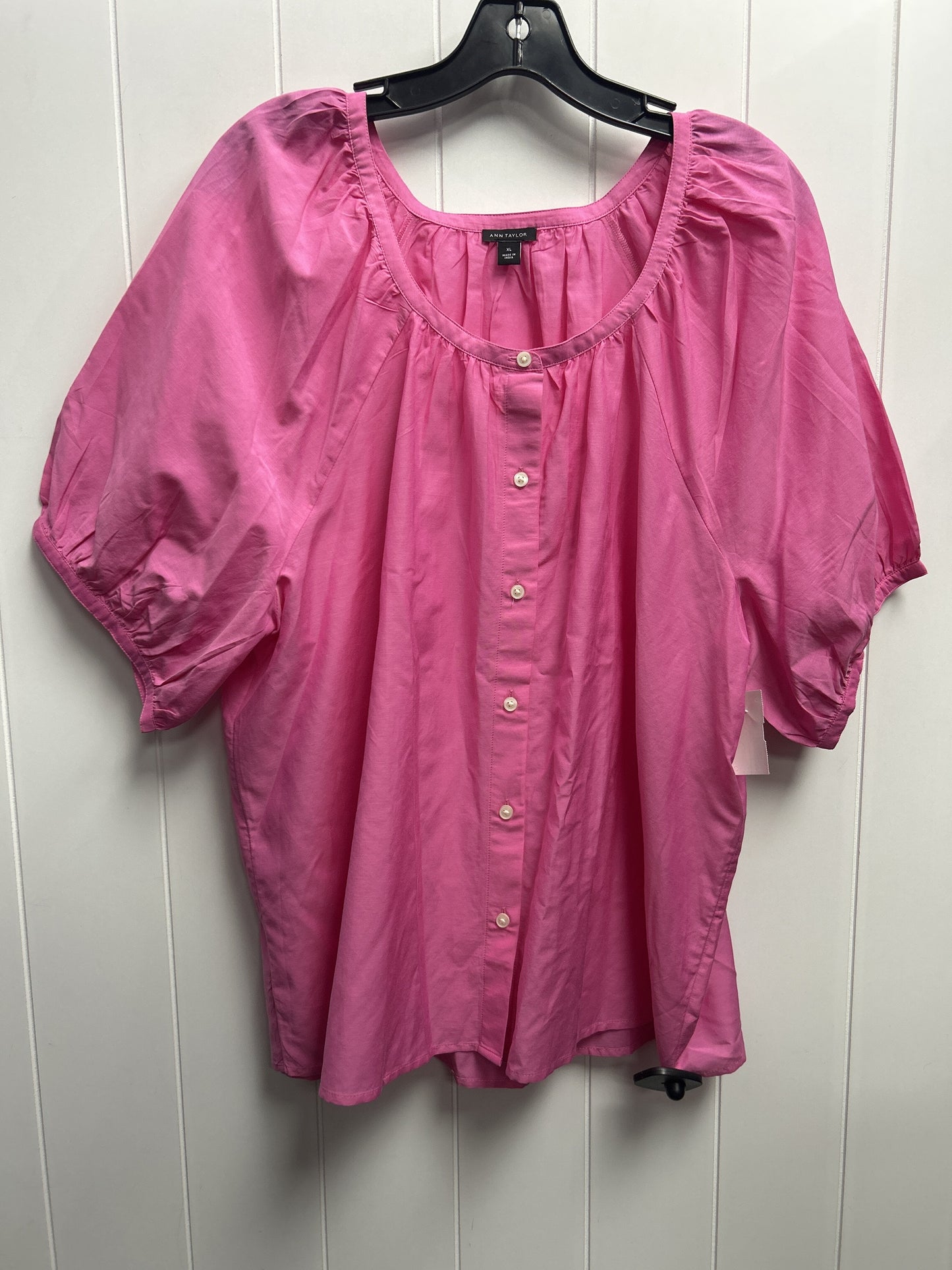 Top Short Sleeve By Ann Taylor  Size: Xl