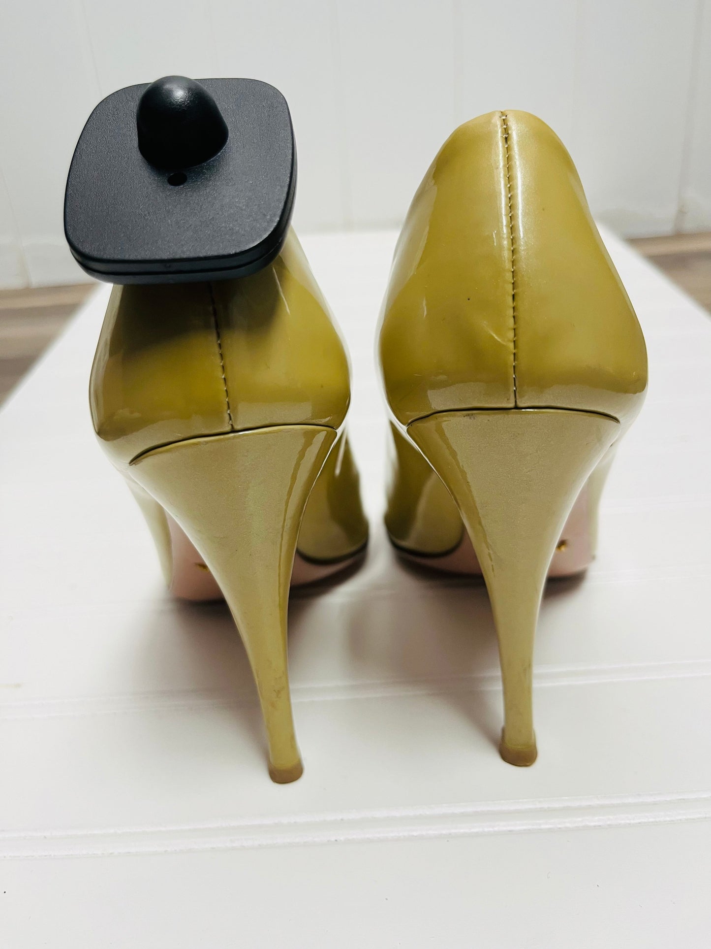 Tan Shoes Heels Stiletto Prada, Size 6.5