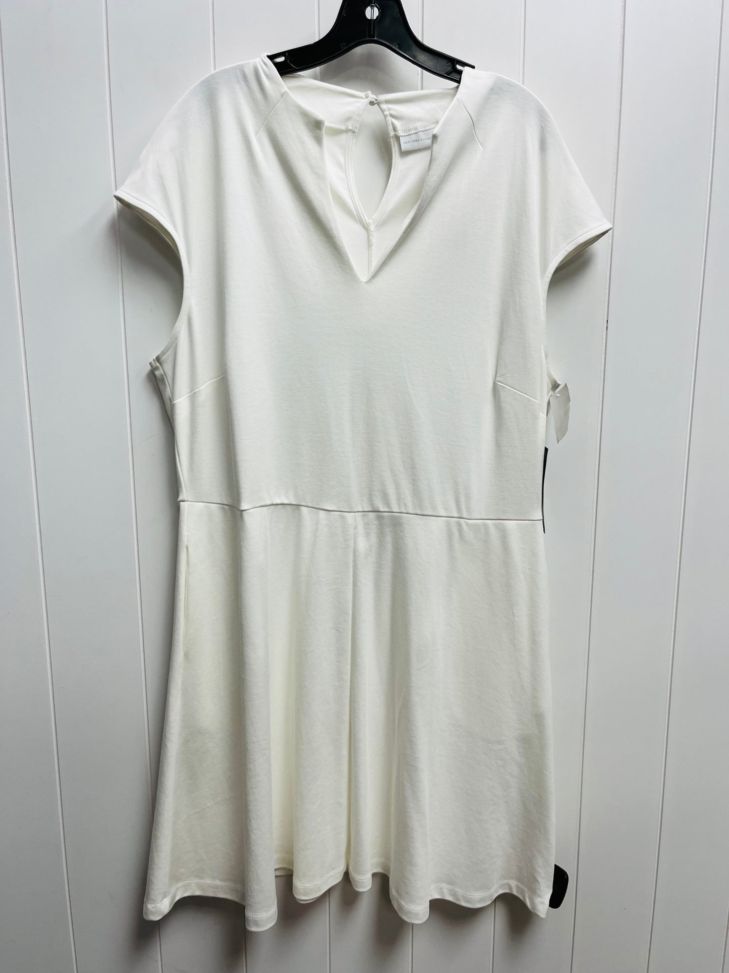 White Dress Work New York And Co, Size Xl