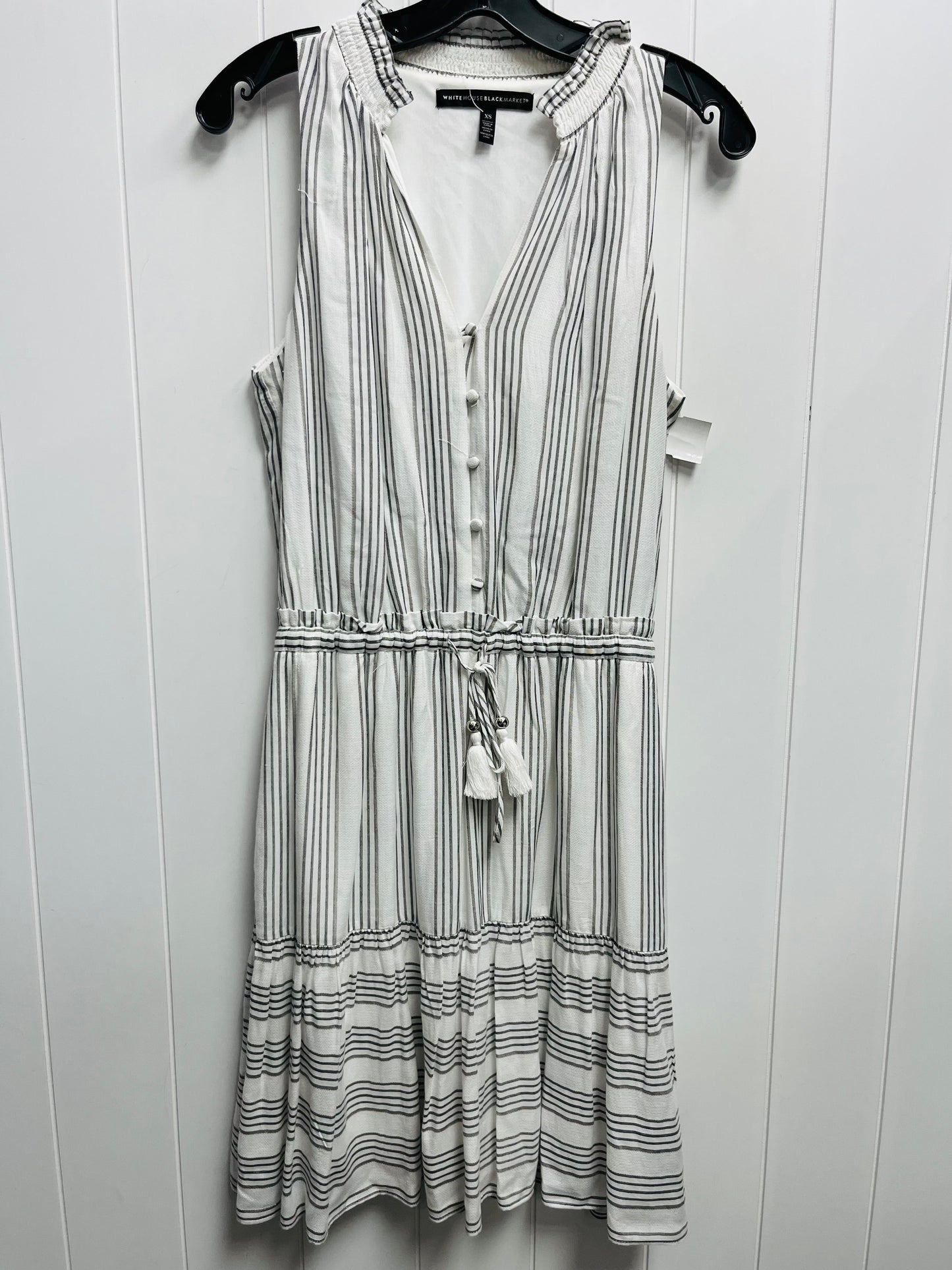 Dress Casual Midi By White House Black Market In Grey & White, Size: Xs