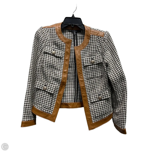 Blazer By White House Black Market In Black & Tan, Size: 6